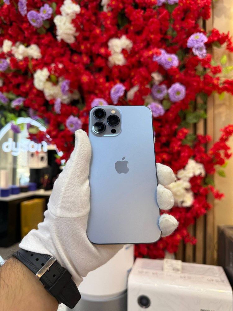 Iphone 13 pro srochna sotildi!!!