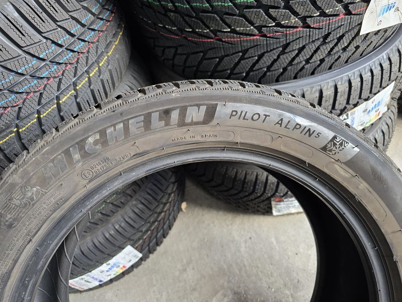 225/50/18 MICHELIN 4бр