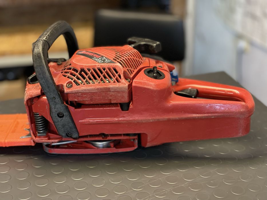 Бензинов верижен трион Jonsered 2141 TURBO