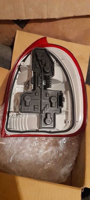 Фарове, стопове, кабели за свещи за Opel Corsa B