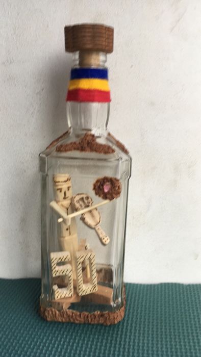 Sticle artizanale cu sculptura interioara modele personalizate, Cadou!