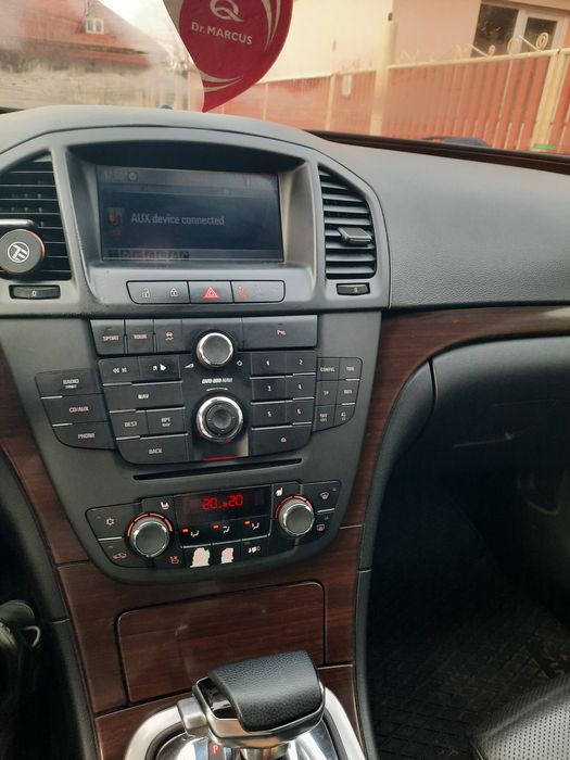 Vând Opel insigniaNumar de usi: 5