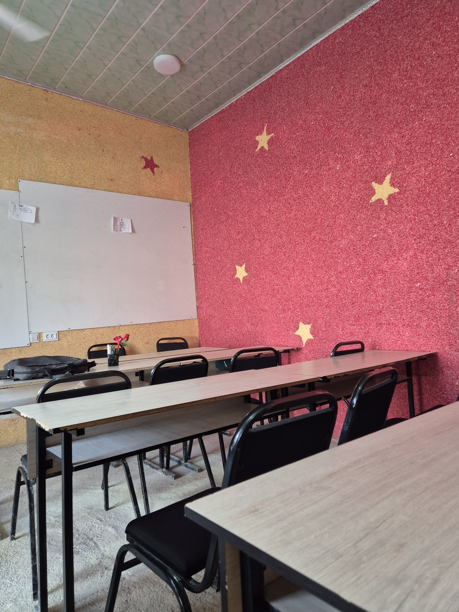 12ta Parta,  stul, doska  uquv markaz uchun