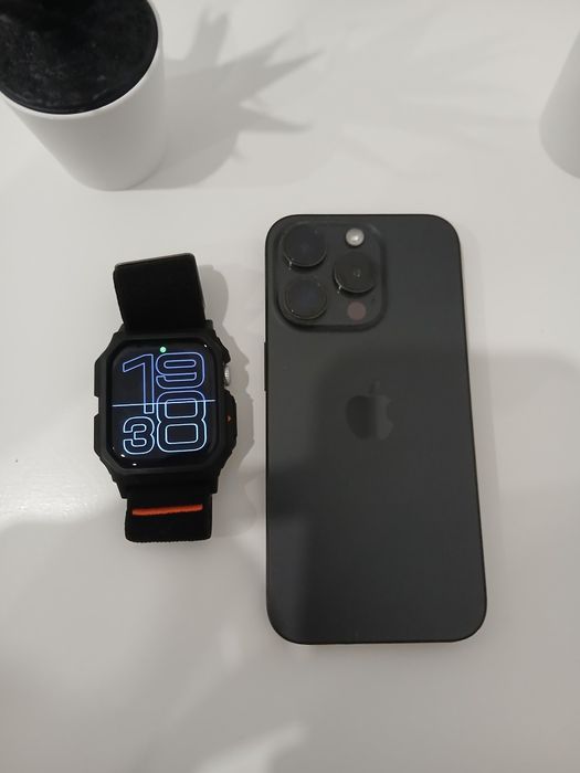 Iphone 15 Pro 256GB +Apple Watch 10 46mm