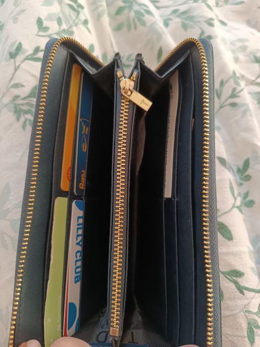 Furla,Guess,Ted Baker,Moschino,Samsonite оригинални чанти и портфейли