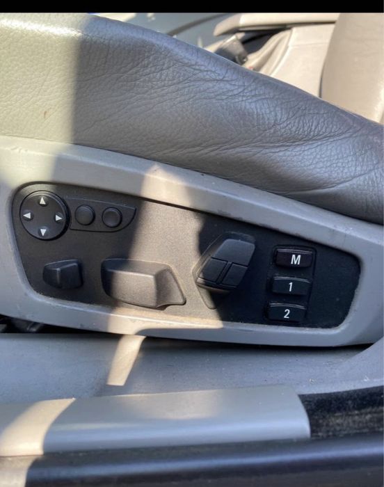 BMW E60 530D  disstronic/head-up/logic7