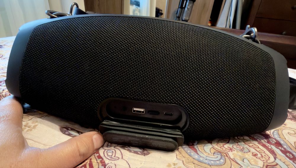 Boxa portabila W King X10 60W impecabila