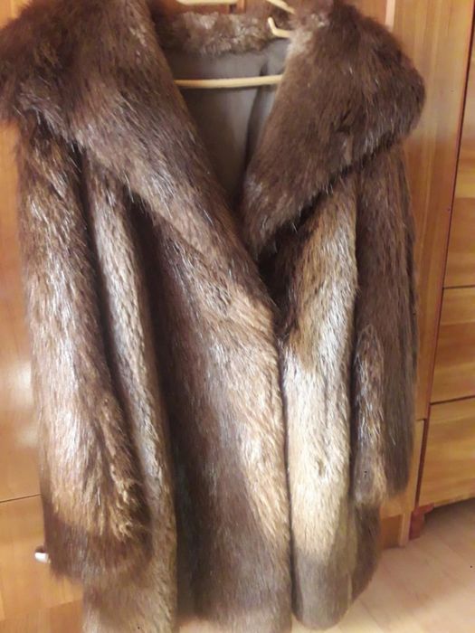 Haina de blană naturală