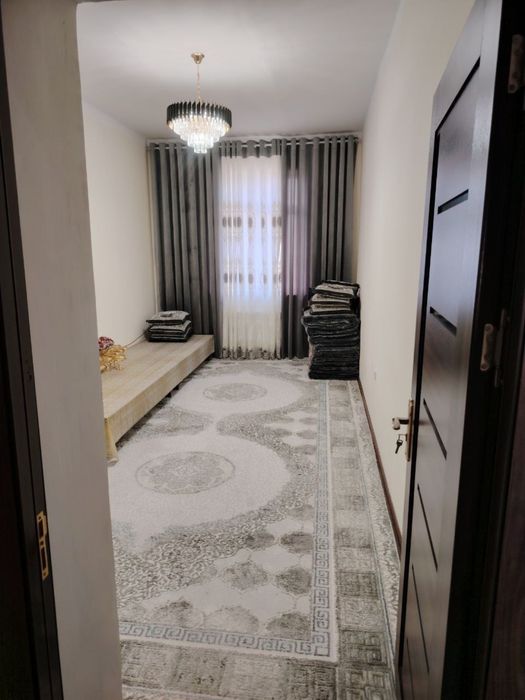 Peshku tuman markazidan 2 xonali uy
