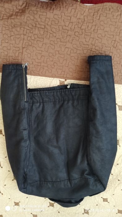 Кожено яке юноша