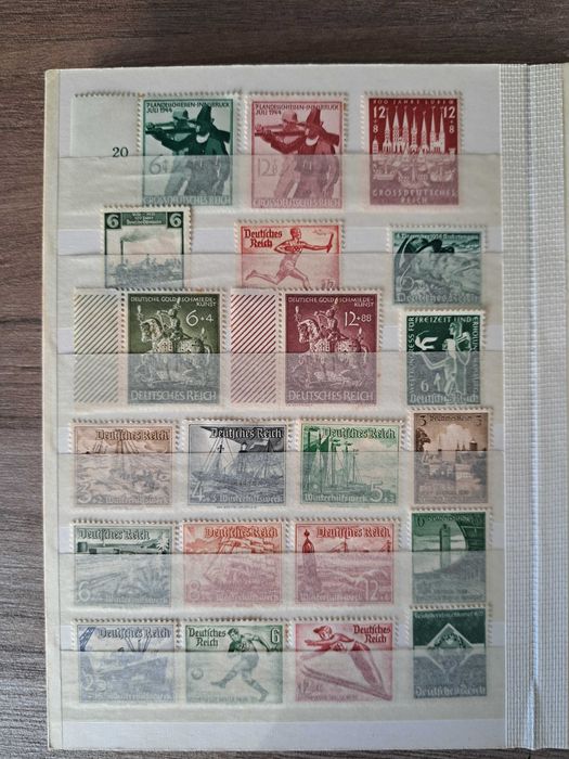 Clasor timbre nestampilate Germania (majoritatea Deutsches Reich)