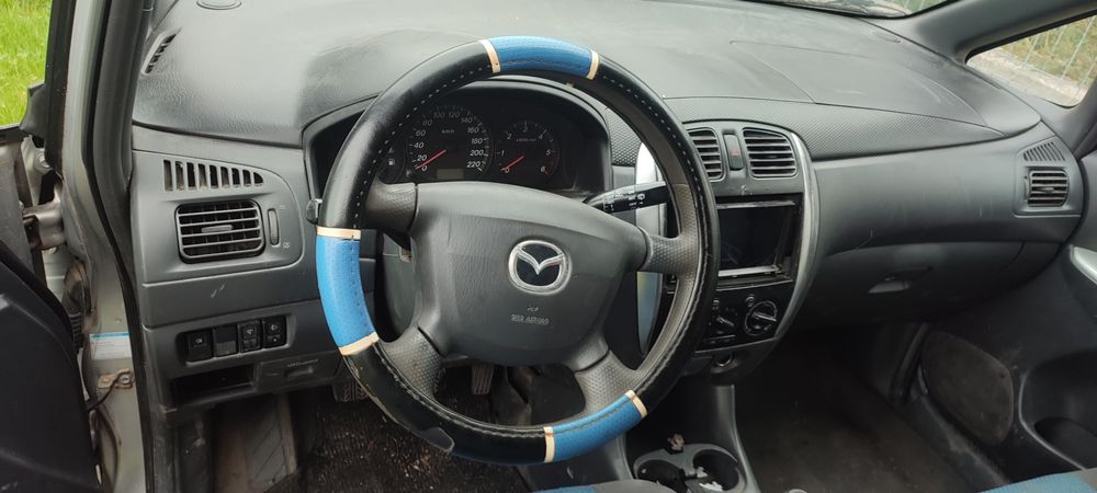 Vând sau dezmembrez Mazda premacy sau schimb cu animalele