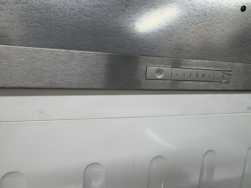 Аспиратор Miele Нов 550кб/см inox  GERMANY Гаранция