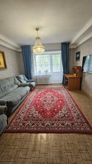 Продам 4х комн кв р-н Шокановского университета