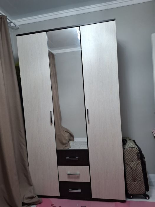 Продается шифонер в хорошем состоянии