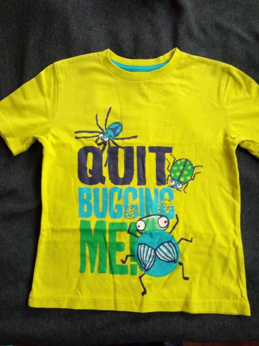 гъзарско дънково яке, кецове и тениски