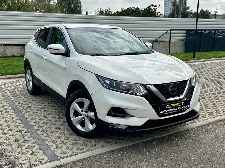 Nissan Qashqai / 2018 / carlig remorcare / 154.000 Km / navigatie / GARANTIE / RATE