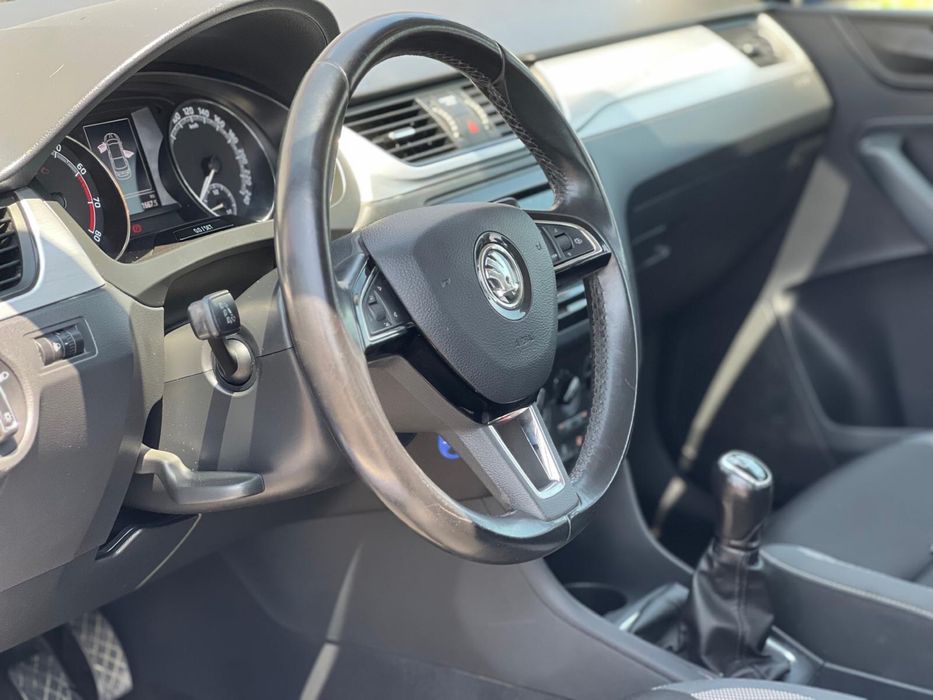 Skoda Rapid 1.0 TSI 90 CP Navigatie mare, LED, Inmatriculata Ro