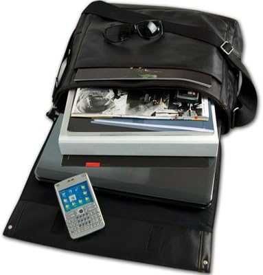 Geanta laptop Daniel  Ray   geanta birou MILANO maro  si   negre ,