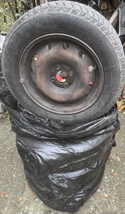 Set jante+anvelope Dacia