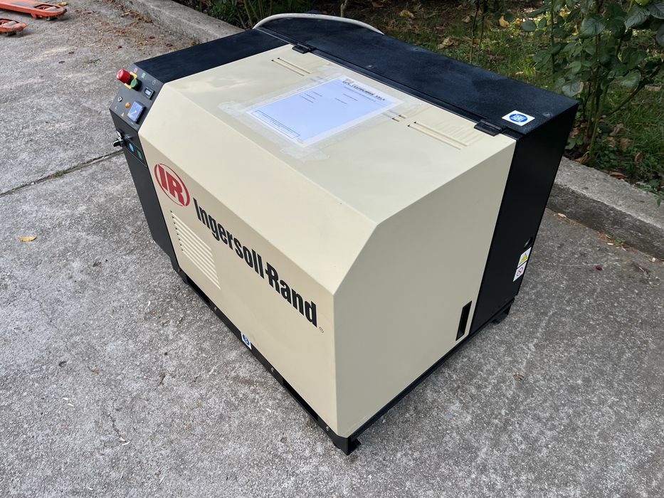 Винтов компресор Ingersoll Rand 7.5kw