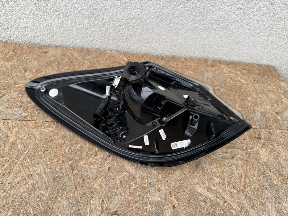 Stop lampa tripla aripa dreapta Ford Puma led Originala