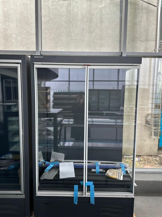 Vitrine frigorifice pentru congelare, refrigerare și asistate