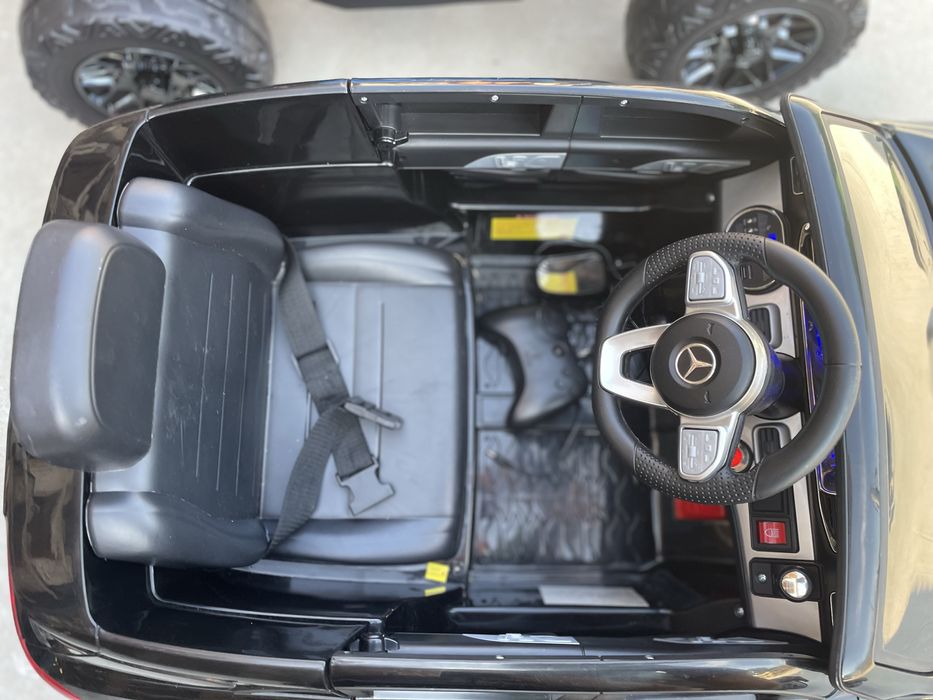Masinuta electrica cu telecomanda Mercedes Benz GLE450 Black