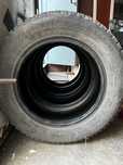 Продам шины зимние 185/65 R15