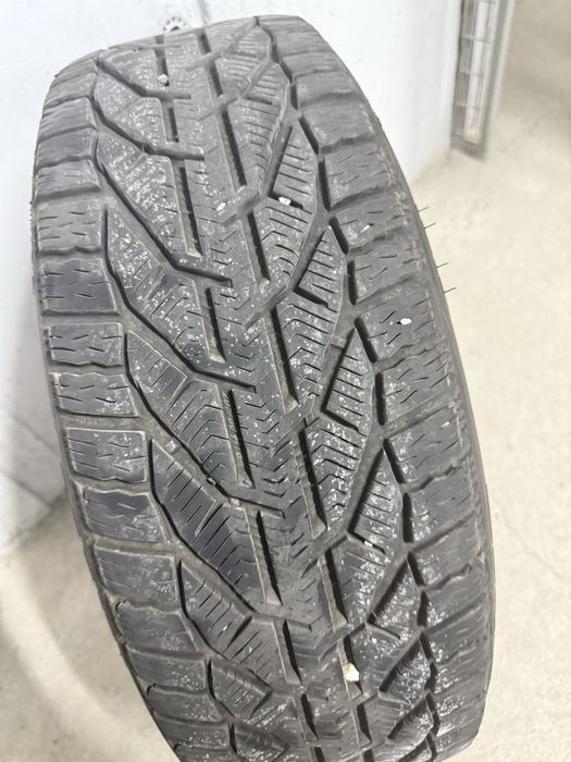 Roti/Jante originale Audi R16 cu cauciucuri de iarna