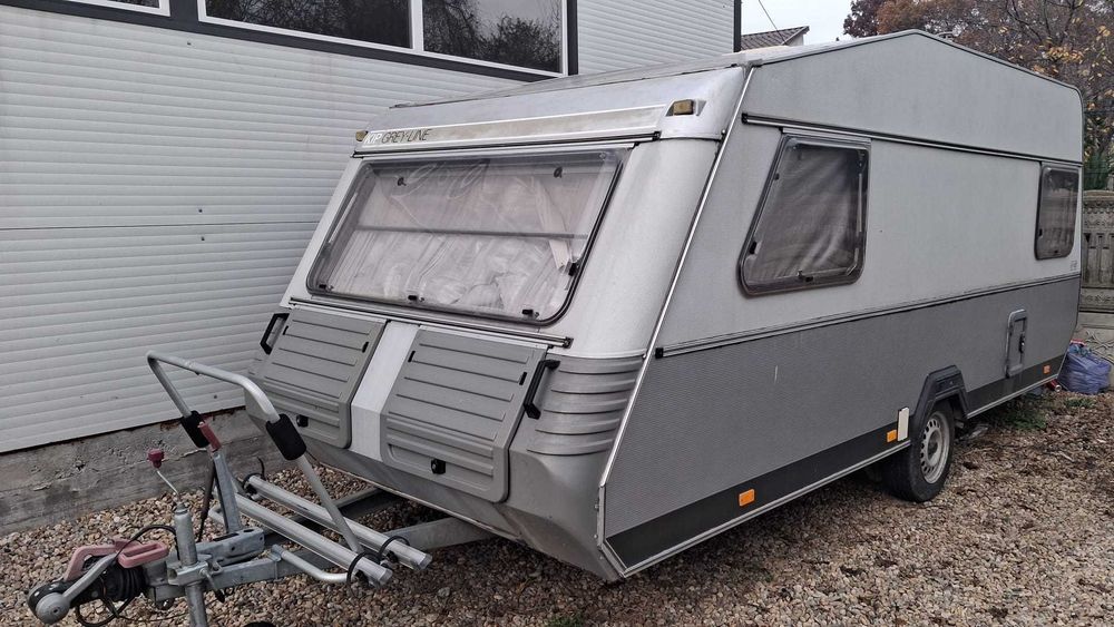 RULOTA KIP 48 T , două spații de dormit