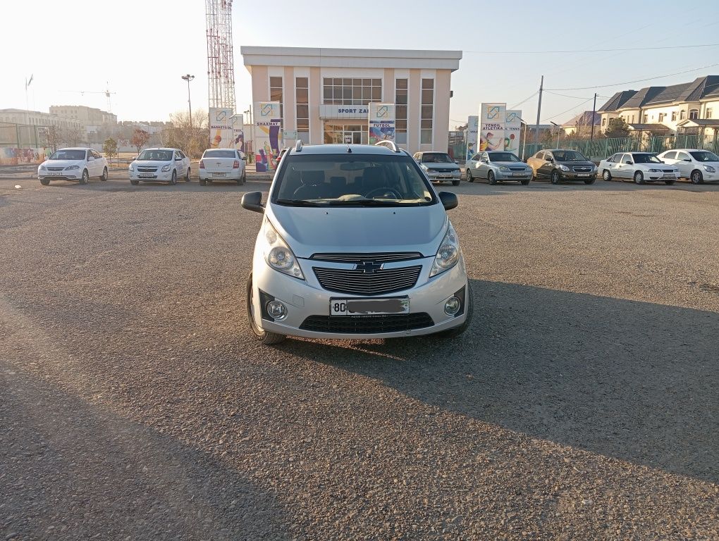 Spak yaxshi holatda faqat bir kishi haydagan tex pasport oʻz nomimda