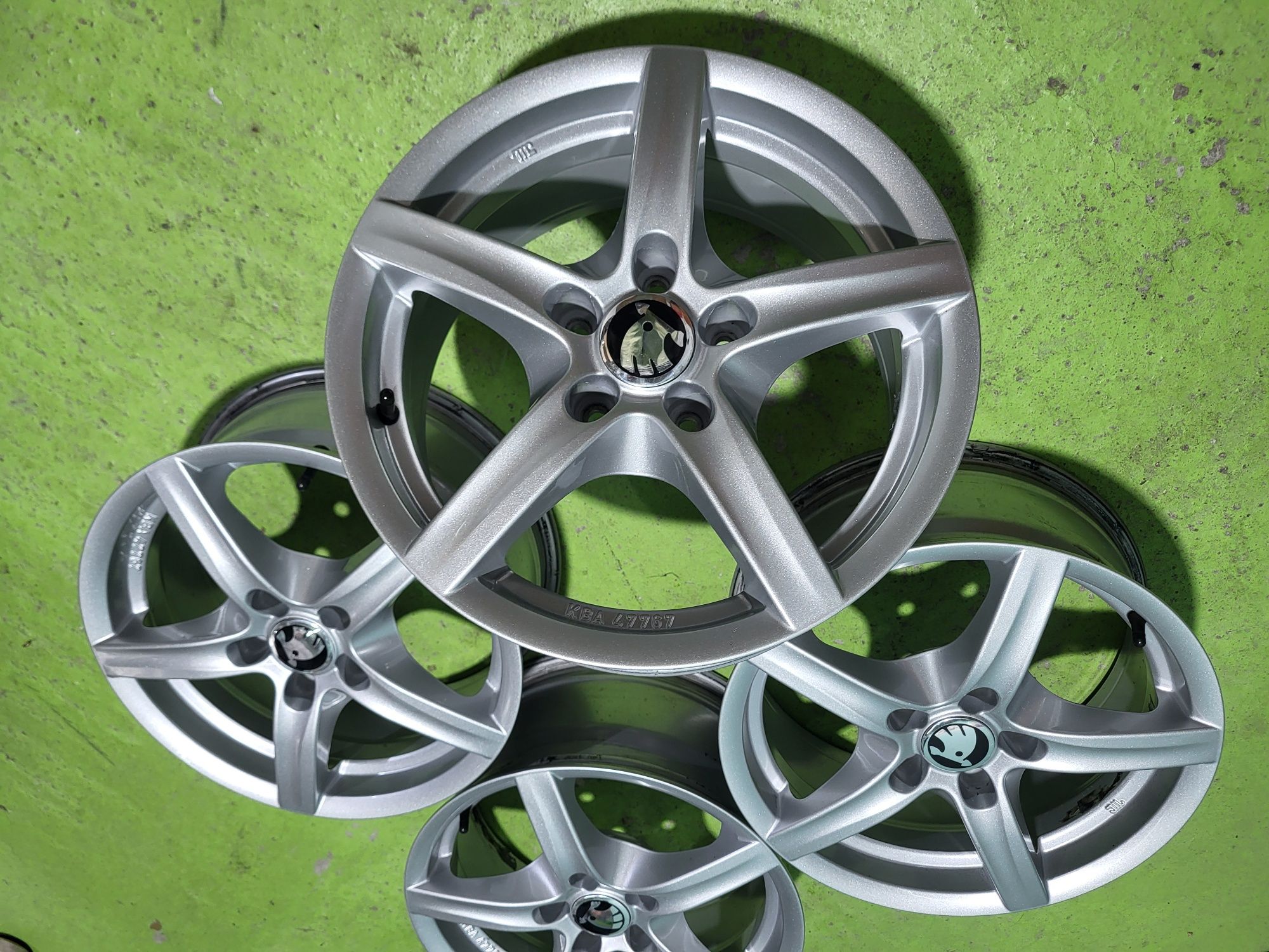16 5x112 Skoda лети джанти 5х112 шкода