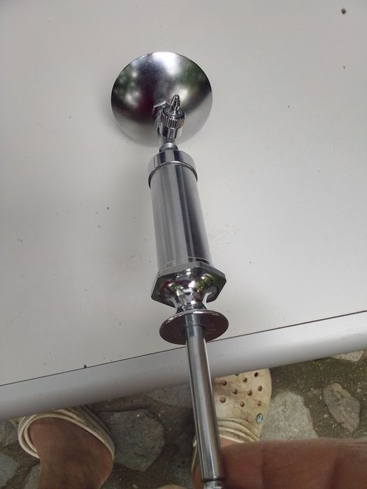 Vând seringa pt urechi