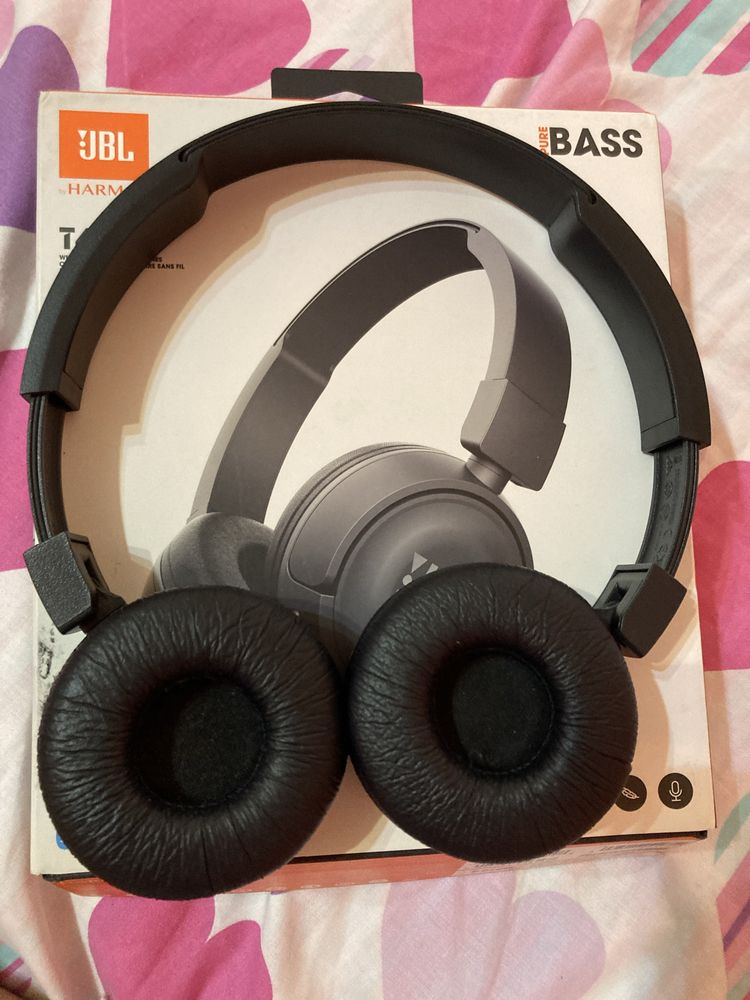 безжични слушалки JBL T460BT