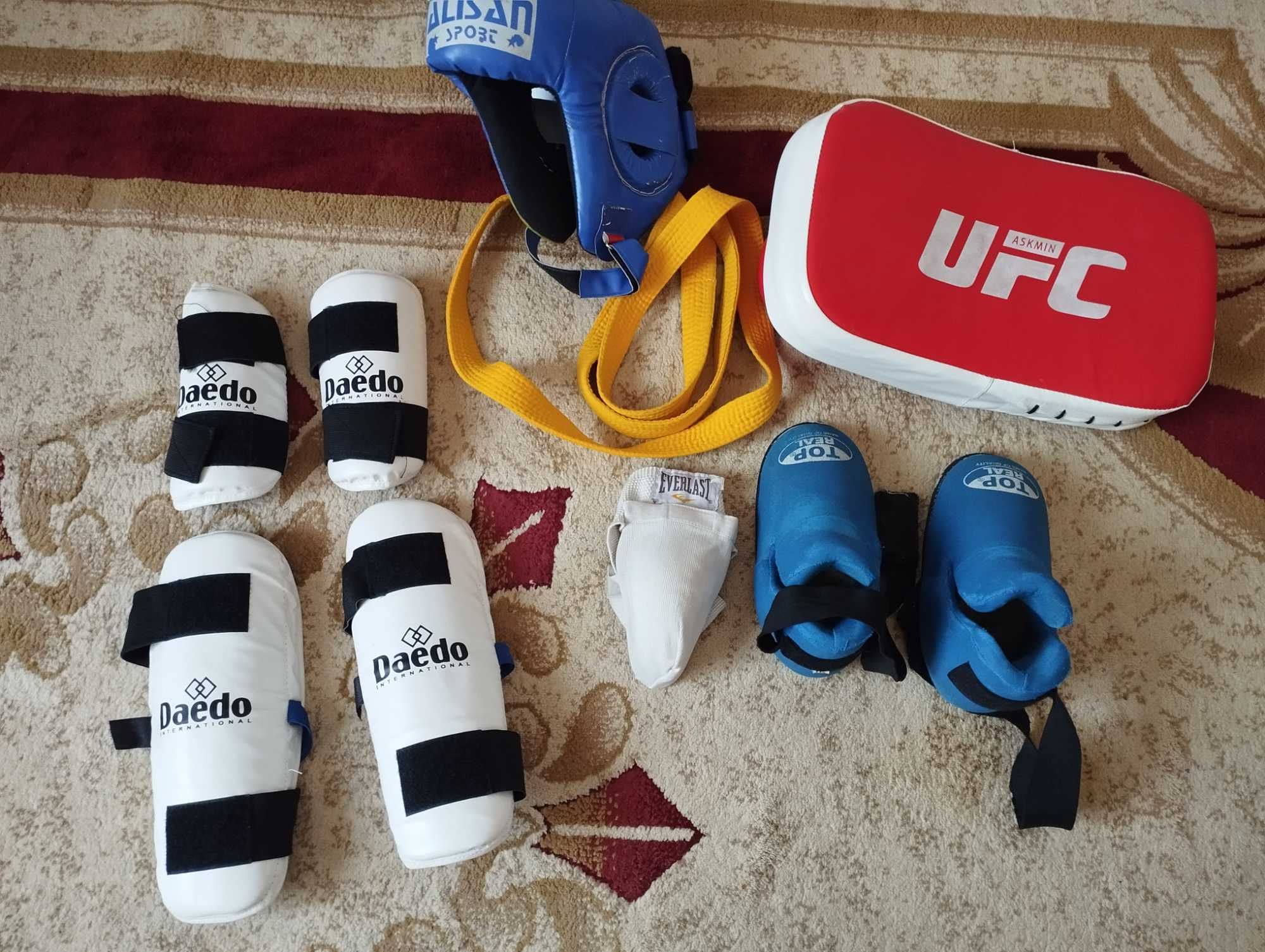 Sport kiyim Taekwando bolalarniki
