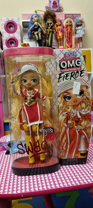 Păpușă L.O.L O.M.G Swag 30 cm