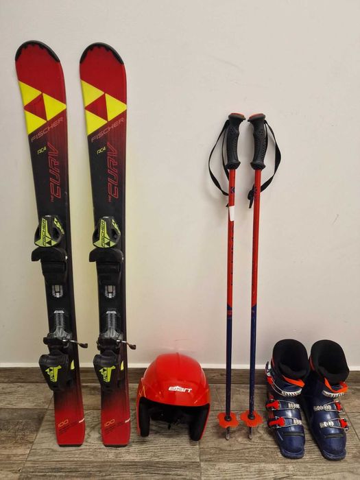 Детски ски комплект (ски, обувки, каска, щеки)