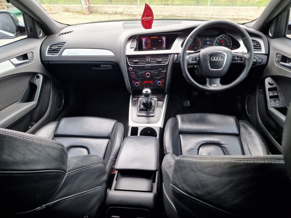 Dezmembrez / Dezmembrari / Piese Audi A4 B8 S-Line 3.0TDI Euro 5 2007-2013