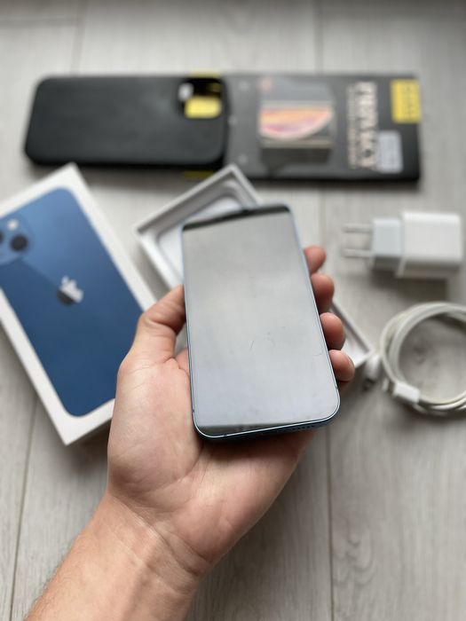 • Iphone 13 blue • FULLBOX •