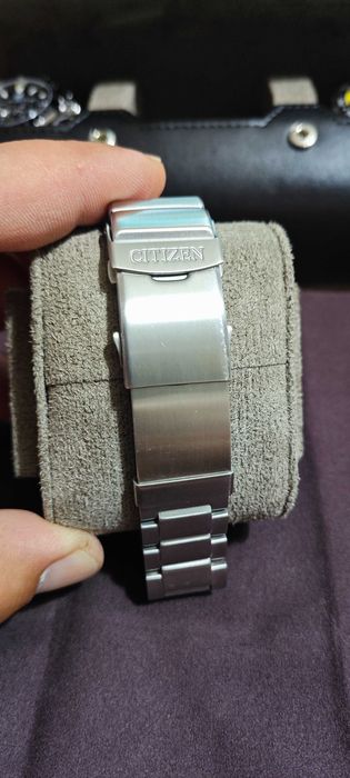 Citizen BN2038-01L