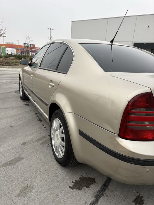 Skoda SUPERB 1.9 TDI cititi anuntul