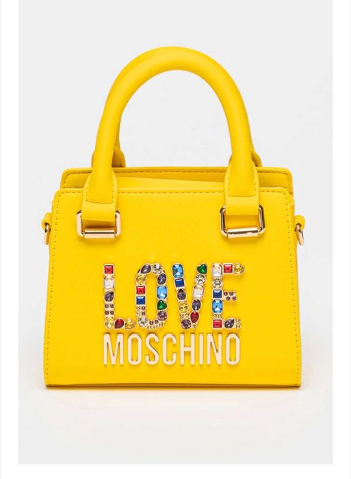 Нова чанта на Moschino
