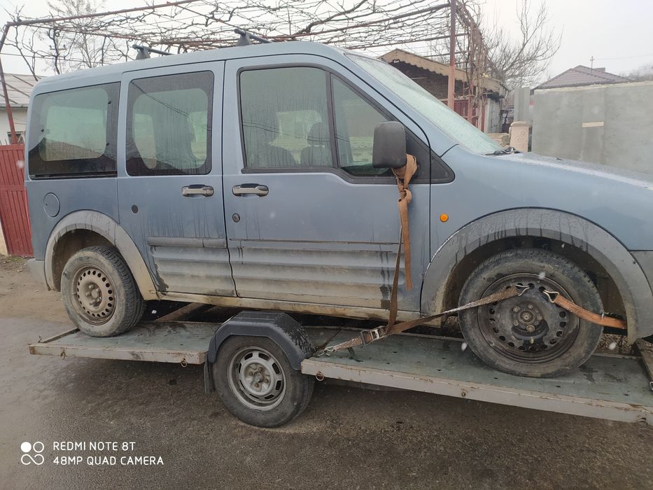 Dezmembrez Ford Turneo  Curier