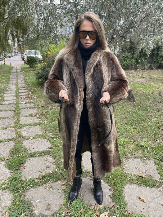 Haina lunga din blana naturala de raton