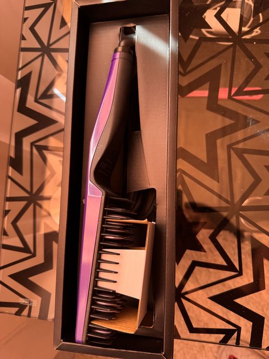 Perie par IRonArc pentru indrepatat si coafat