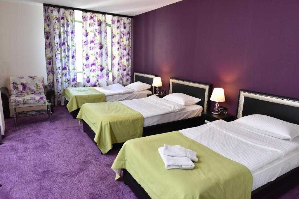Продава се Хотел в Стара Загора, Център - 2200 кв.м за 1682 €/кв.м - Снимка #9
