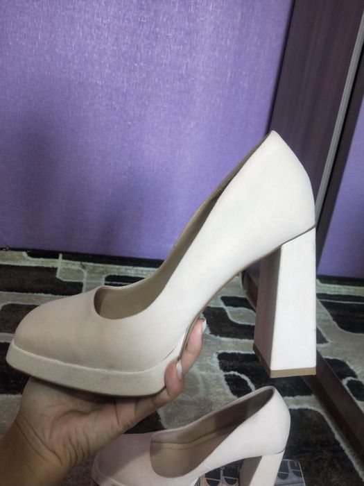 Туфли красивые  ..