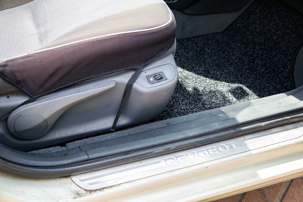Vand Peugeot 407 unic propietar