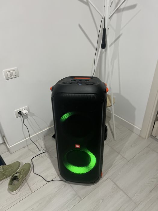 Jbl partybox 710